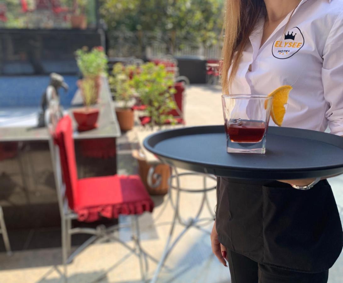 Hotel Elysee 티라나 외부 사진