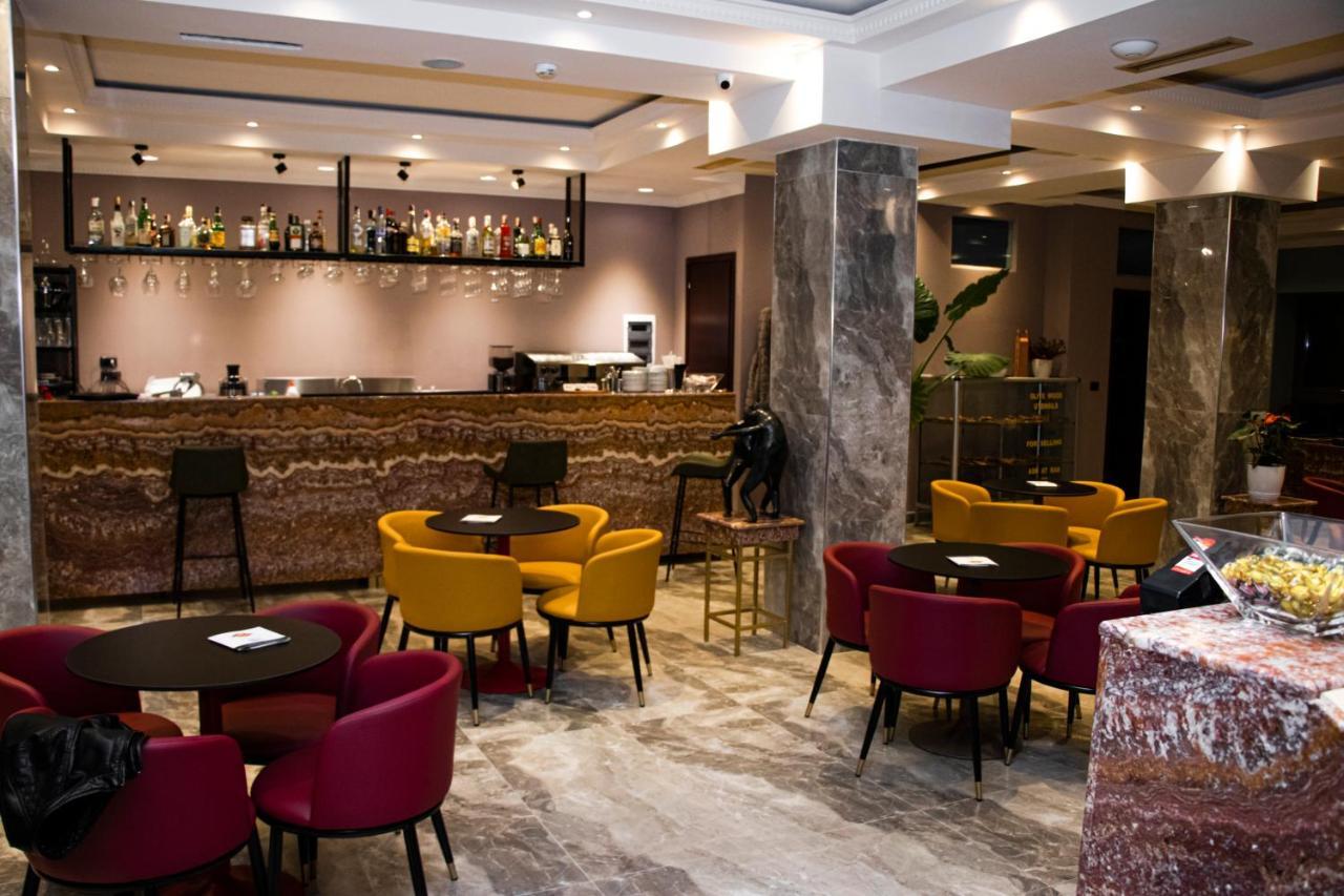 Hotel Elysee 티라나 외부 사진